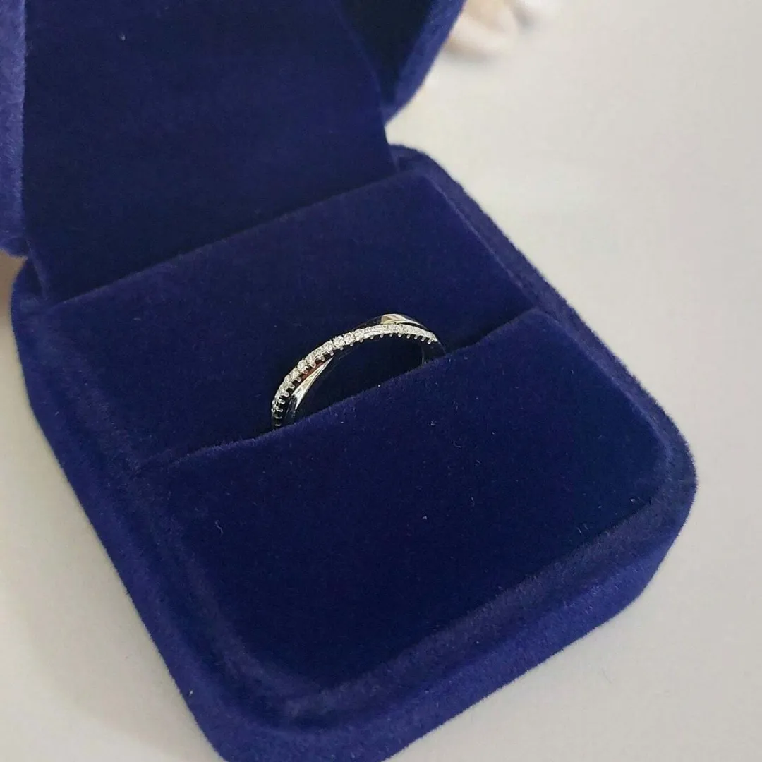 /public/photos/live/Criss Cross Moissanite Eternity Wedding Band 440 (1).webp